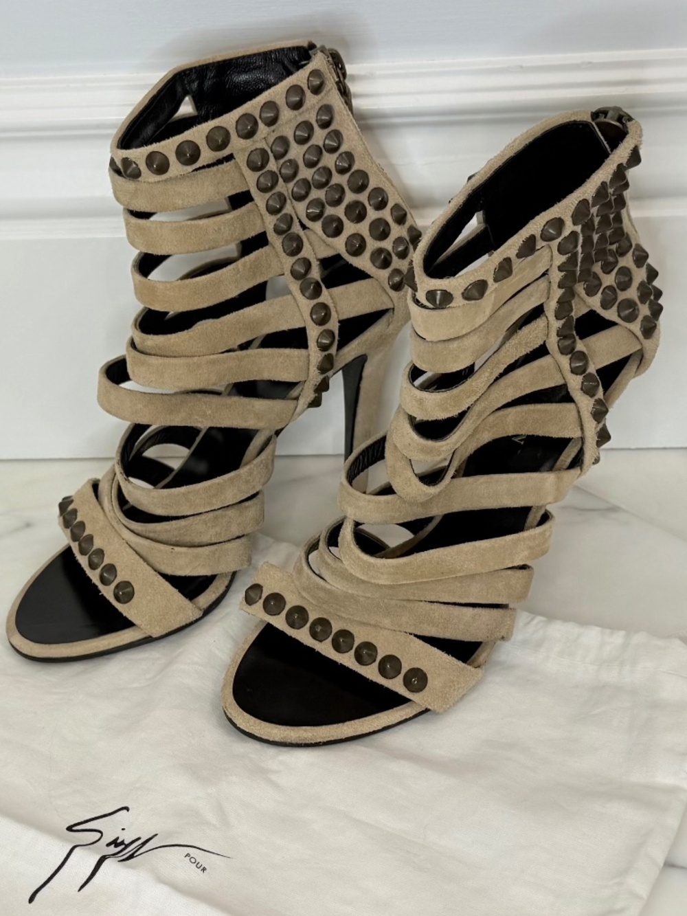 GIUSEPPE ZANOTTI for BALMAIN Biege Suede STUDDED Gladiator Stilettos 37.5